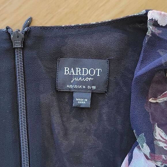 Bardot Tween Girl Cassidy Wrap Dress in Mood Bloom - Picture 6 of 16